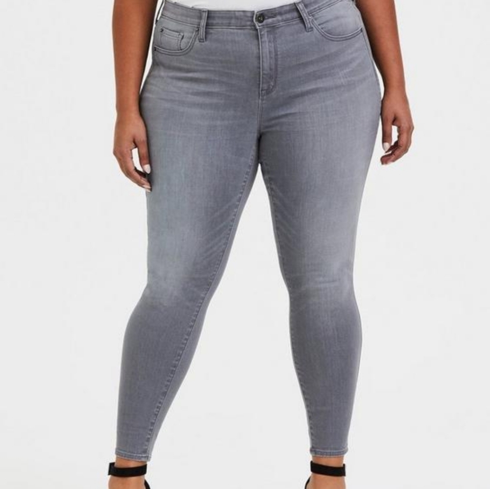 TORRID Womans Gray Jeans